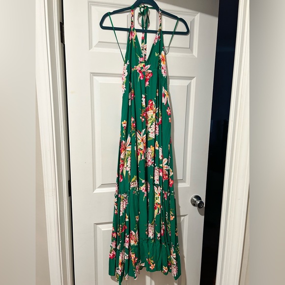 NWOT Green Floral Print Deep V Halter Maxi Dress Size Medium - Picture 10 of 16